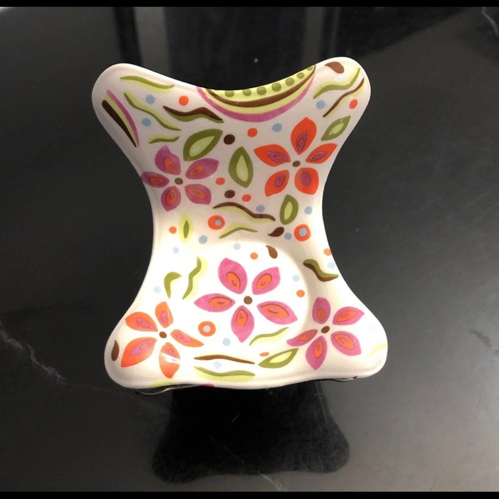 PartyLite chair